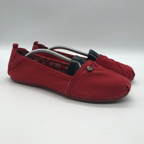 Mad Paw Red Canvas Women's size 10M Slip On Flats Lightweight Comfort Shoes - Picture 3 of 10